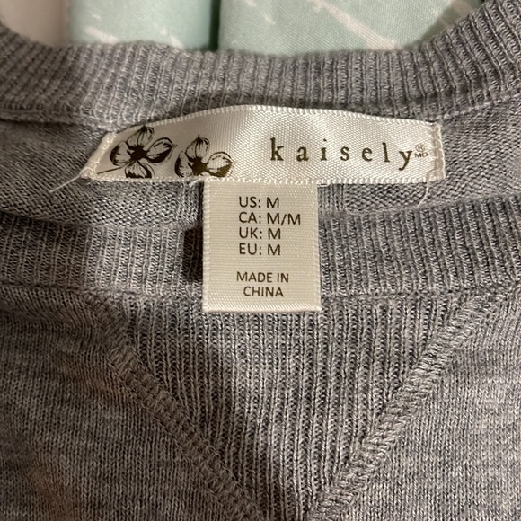 Kaisely Gray Sweater dress ( high low ) medium - Picture 4 of 5